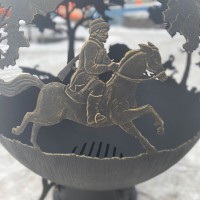 Уличный очаг для костра «Охота на кабана» превью Уличный очаг для костра «Охота на кабана» превью